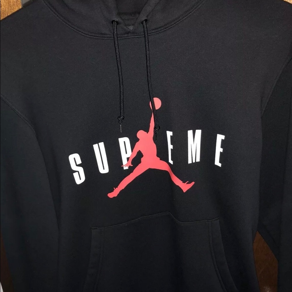 ***SOLD***AUTHENTIC SUPREME X JORDAN HOODIE